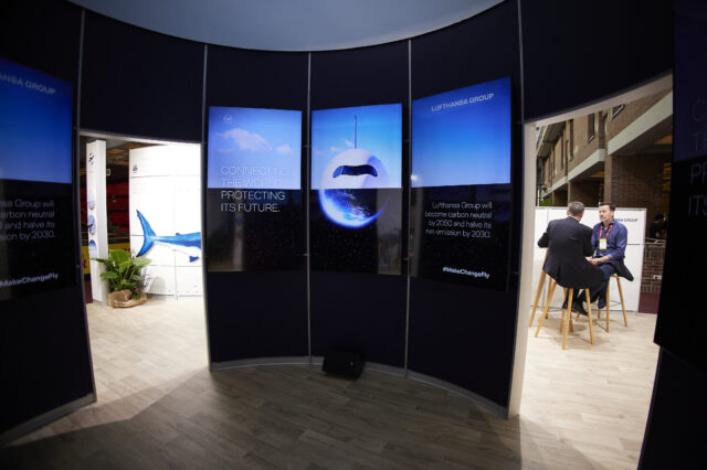 Lufthansa DLD 52091262710 6437819a8a o